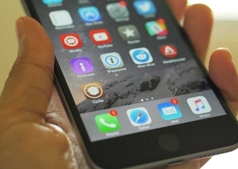 Хакеры неожиданно изменили текст публикации о скором выходе джейлбрейка iOS 9.2